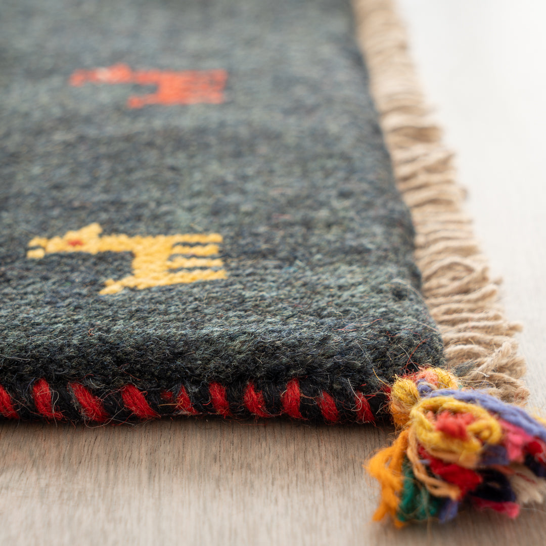 ペルシャ カーペット 43x38cm ギャッべ 座布団 手織り ギャッベ ペルシャ手織り絨毯 座布団 – Persiadirect