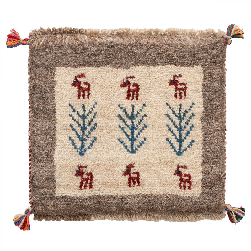 ギャッベ　ペルシャ手織り絨毯　座布団　43×39cm