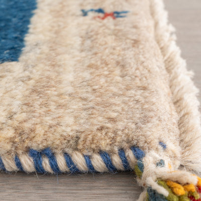 ギャッベ　ペルシャ手織り絨毯　座布団　39×41cm