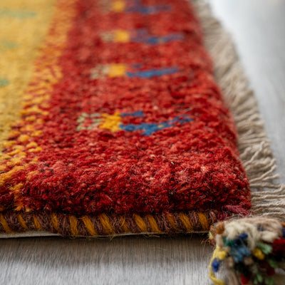 ギャッベ　ペルシャ手織り絨毯　座布団　45×42cm