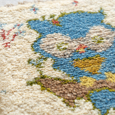 ギャッベ　ペルシャ手織り絨毯　座布団　40×40cm