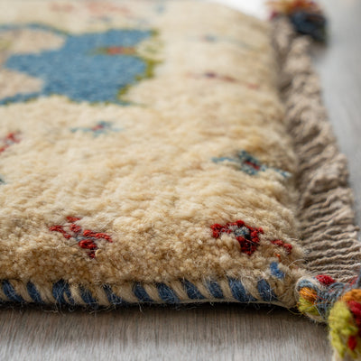 ギャッベ　ペルシャ手織り絨毯　座布団　40×40cm