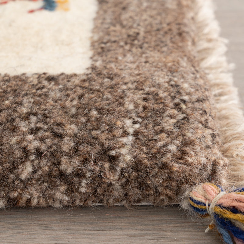 ギャッベ　ペルシャ手織り絨毯　座布団　44×38cm