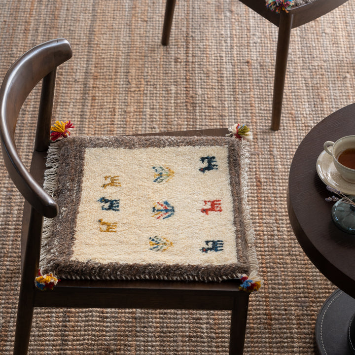 MS16505 ペルシャ手織りギャッベ 座布団 – Persiadirect