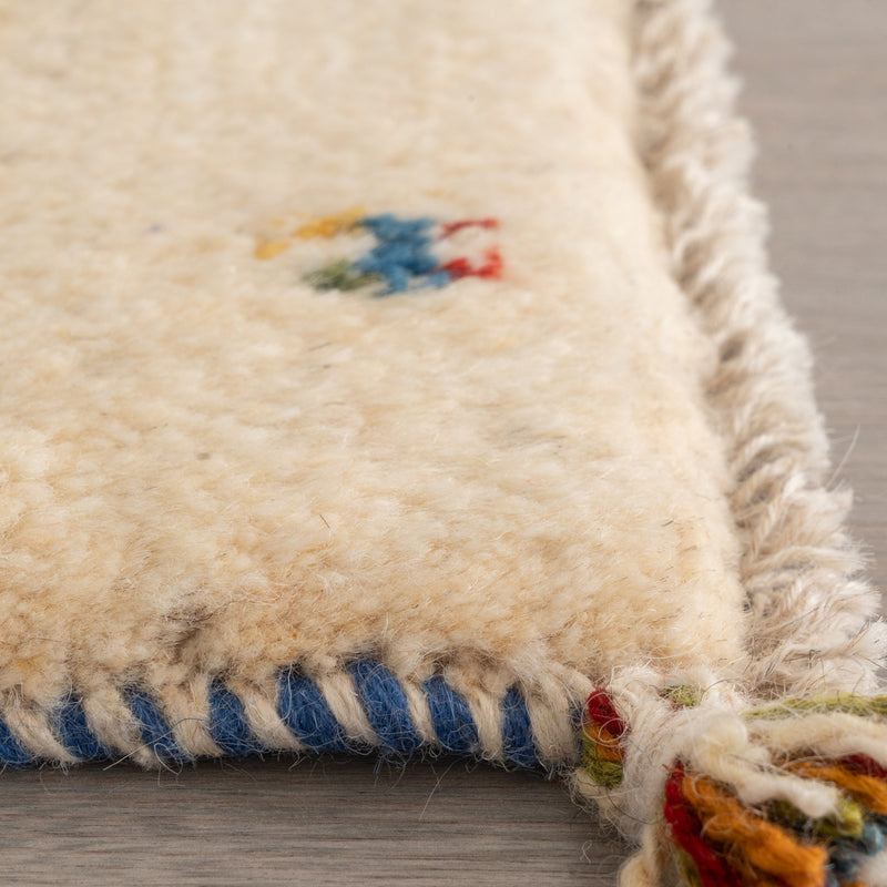 ギャッベ　ペルシャ手織り絨毯　座布団　40×41cm