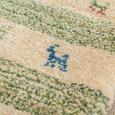 ギャッベ　ペルシャ手織り絨毯　座布団　43×44cm