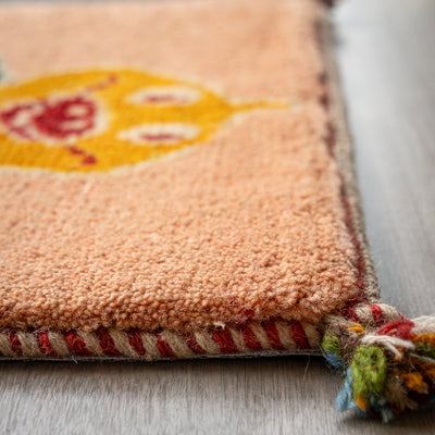 ギャッベ　ペルシャ手織り絨毯　座布団　42×40cm