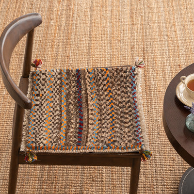 ギャッベ　ペルシャ手織り絨毯　座布団　44×42cm