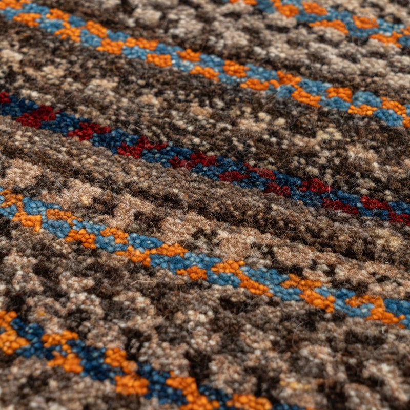 ギャッベ　ペルシャ手織り絨毯　座布団　44×42cm