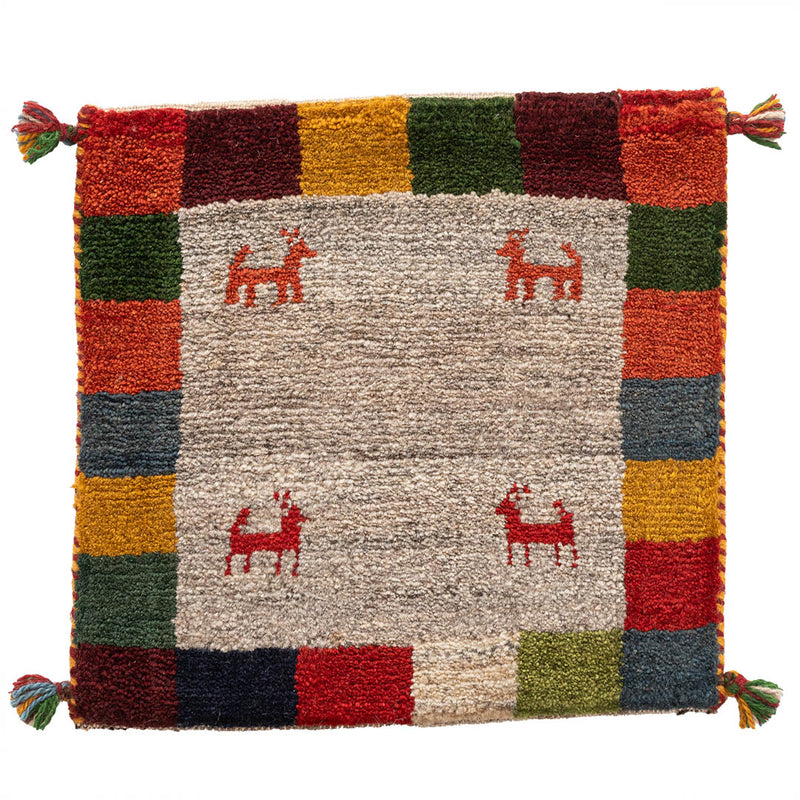 ギャッベ　ペルシャ手織り絨毯　座布団　44×42cm