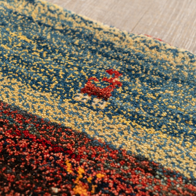 ギャッベ　ペルシャ手織り絨毯　座布団　43×44cm