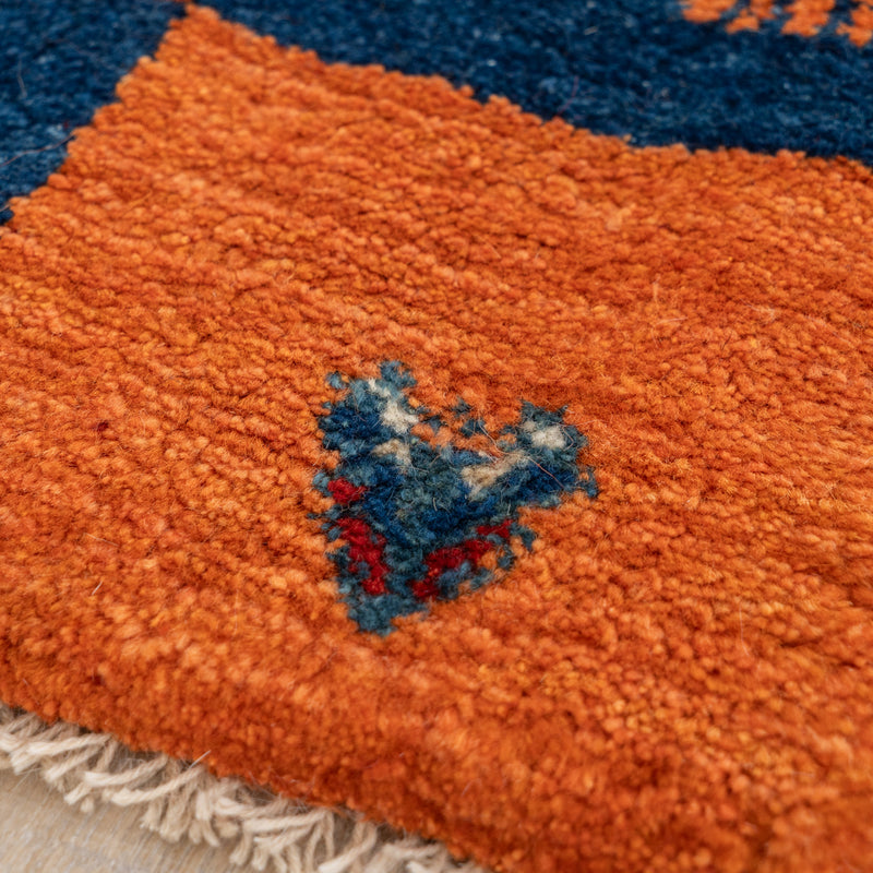 ギャッベ　ペルシャ手織り絨毯　座布団　46×42cm