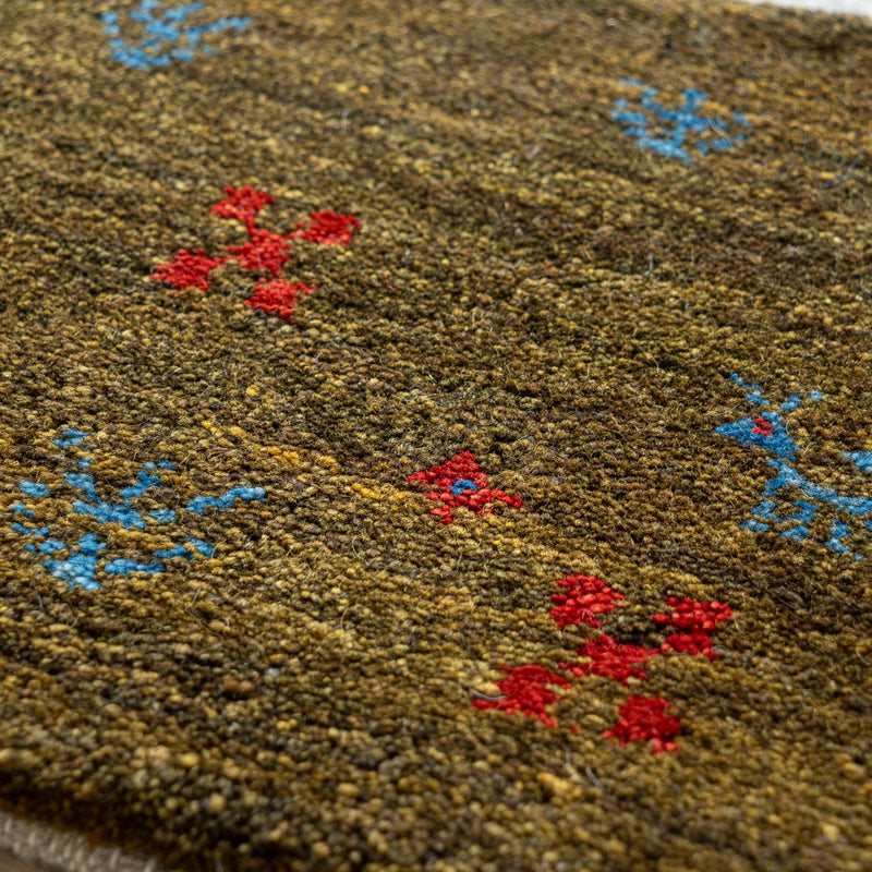 ギャッベ　ペルシャ手織り絨毯　座布団　44×36cm