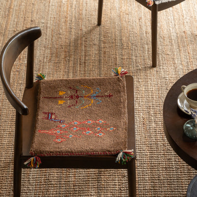 ギャッベ　ペルシャ手織り絨毯　座布団　44×37cm