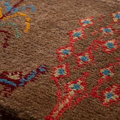 ギャッベ　ペルシャ手織り絨毯　座布団　44×37cm