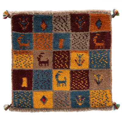 ギャッベ　ペルシャ手織り絨毯　座布団　45×43cm