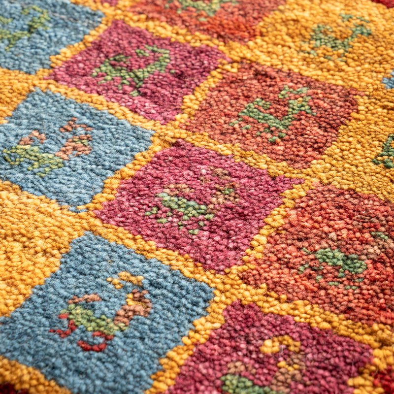 ギャッベ　ペルシャ手織り絨毯　座布団　40×40cm