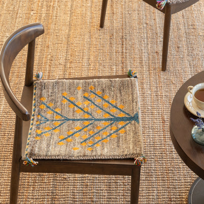 ギャッベ　ペルシャ手織り絨毯　座布団　42×43cm