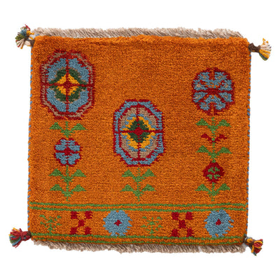 ギャッベ　ペルシャ手織り絨毯　座布団　43×41cm