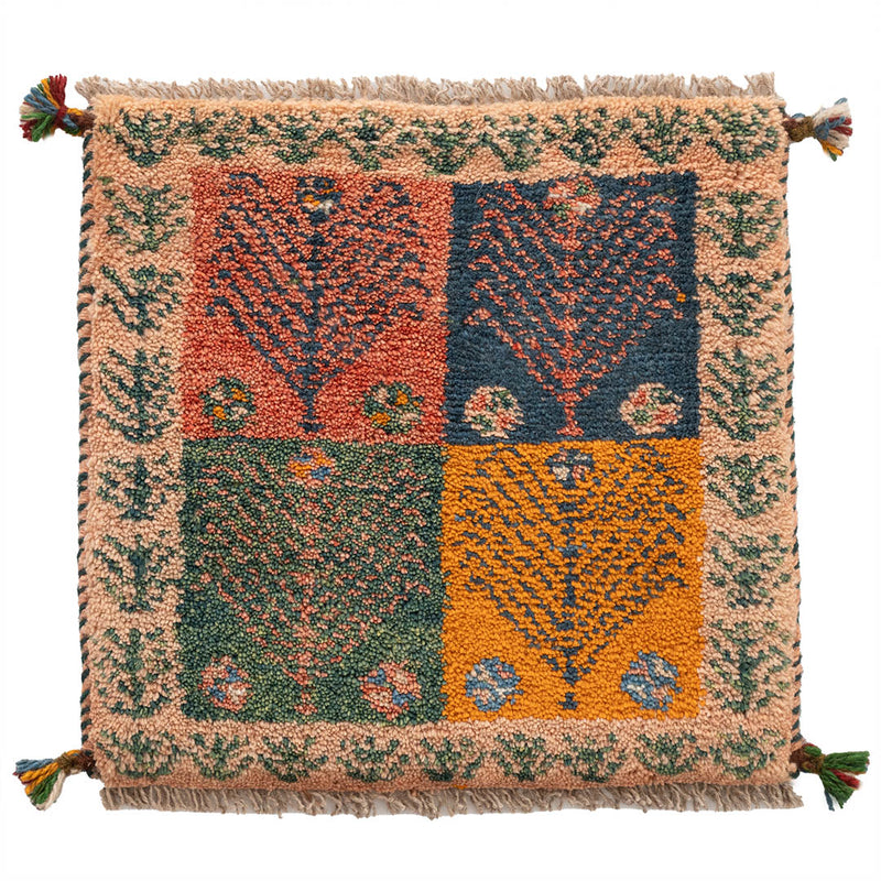 ギャッベ　ペルシャ手織り絨毯　座布団　41×40cm