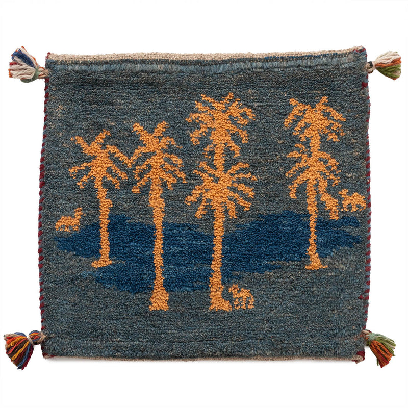 ギャッベ　ペルシャ手織り絨毯　座布団　43×40cm