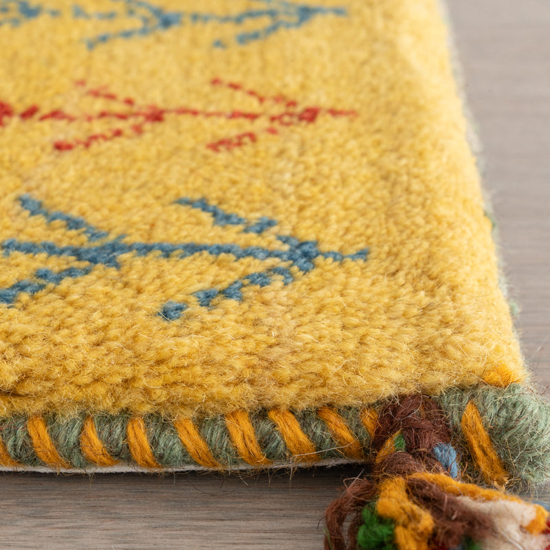 ギャッベ　ペルシャ手織り絨毯　座布団　42×43cm