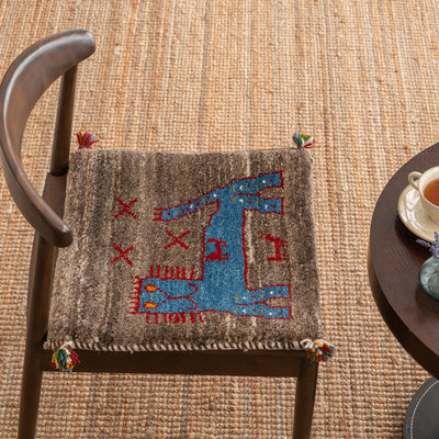 ギャッベ　ペルシャ手織り絨毯　座布団　46×44cm