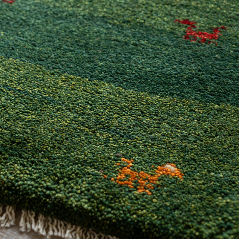 ギャッベ　ペルシャ手織り絨毯　座布団　42×40cm