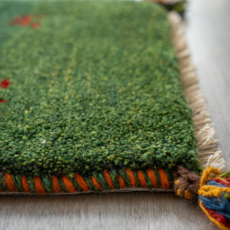 ギャッベ　ペルシャ手織り絨毯　座布団　42×40cm