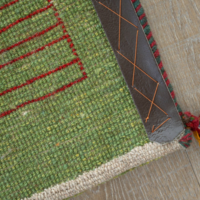 ギャッベ　ペルシャ手織り絨毯　座布団　45×45cm