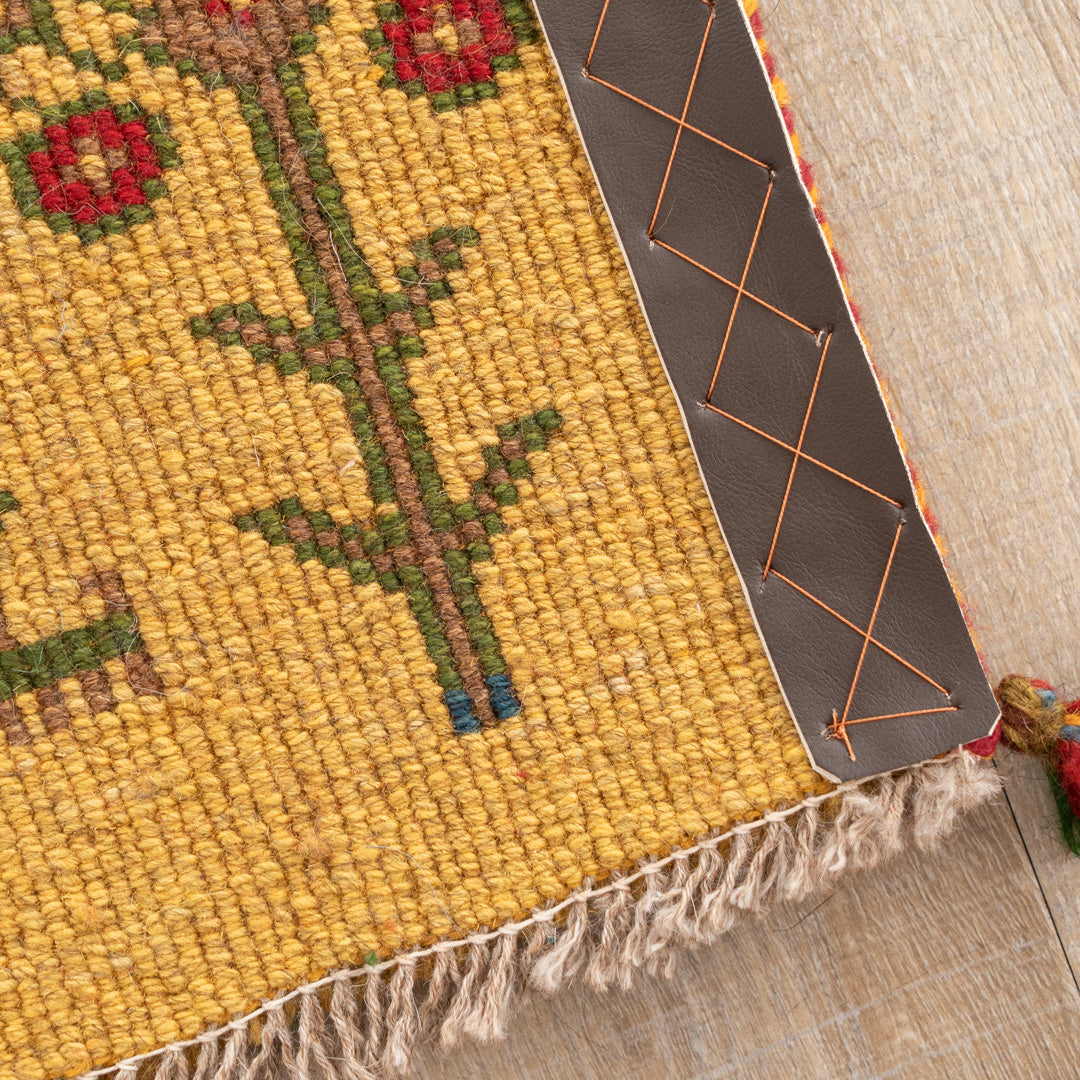 ギャッベ ペルシャ手織り絨毯 座布団 43×40cm – Persiadirect