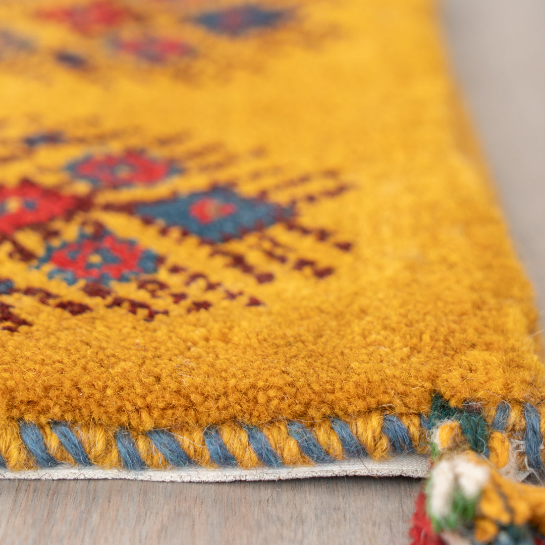 ペルシャ絨毯　ギャッベ　イエロー　シラーズ ギャッベ ペルシャ手織り絨毯 座布団 41×42cm – Persiadirect