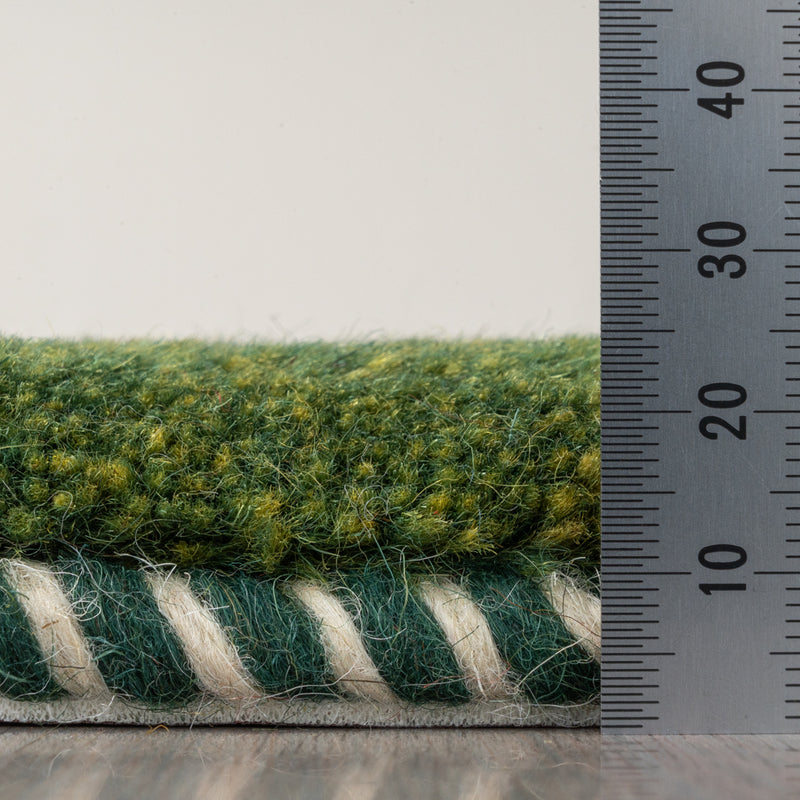 ギャッベ　ペルシャ手織り絨毯　座布団　37×40cm