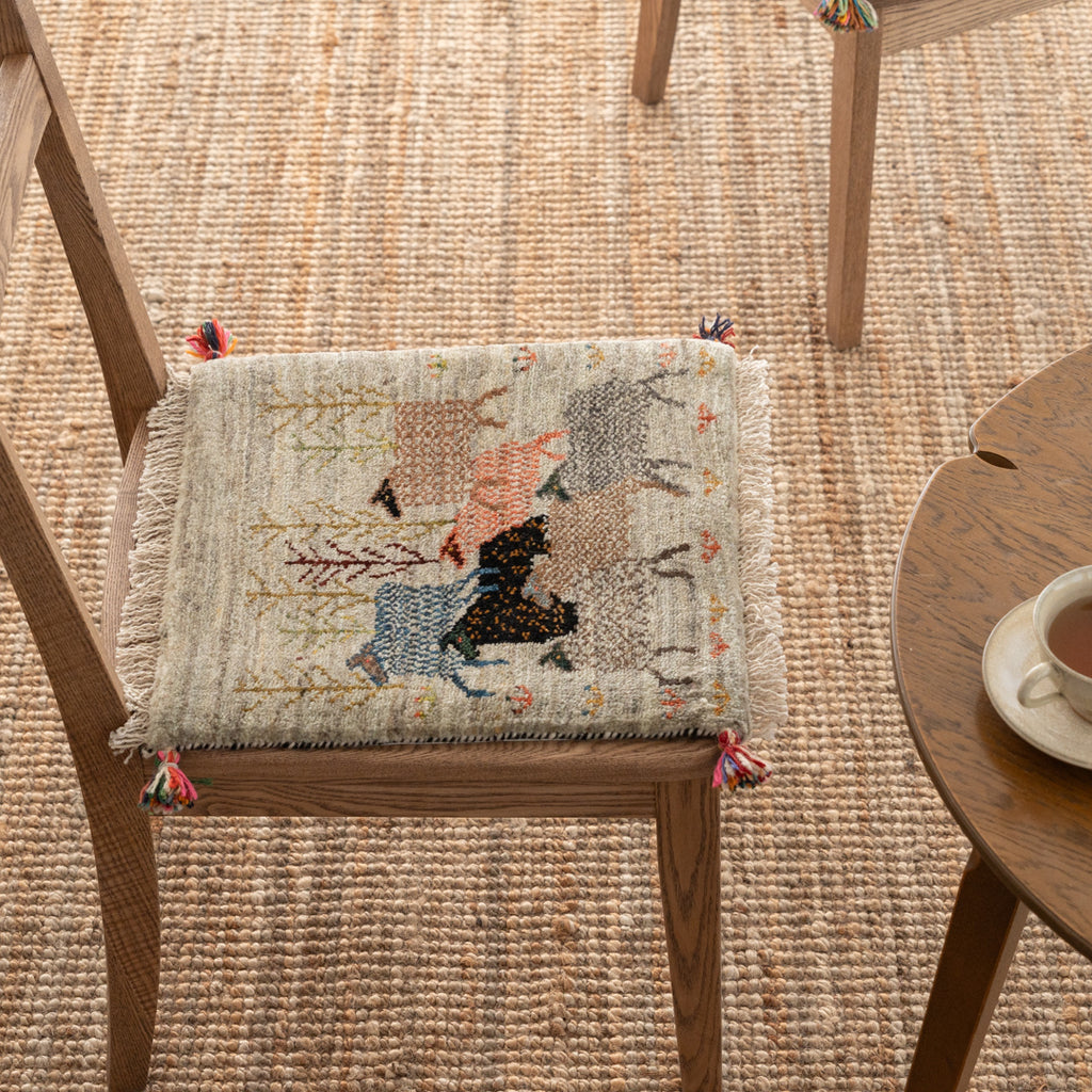 ギャッベ ペルシャ手織り絨毯 座布団 40×42cm – Persiadirect