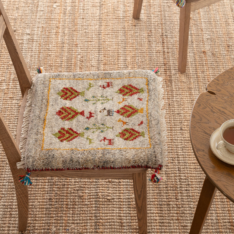 ギャッベ ペルシャ手織り絨毯 座布団 44×44cm – Persiadirect