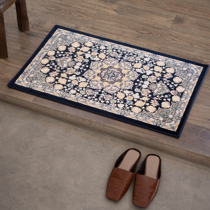 セール！送料無料！玄関マット ペルシャ柄絨毯 79×154 カーペット タイムセール！玄関マット ペルシャ柄絨毯79×154カーペット 金運アップ