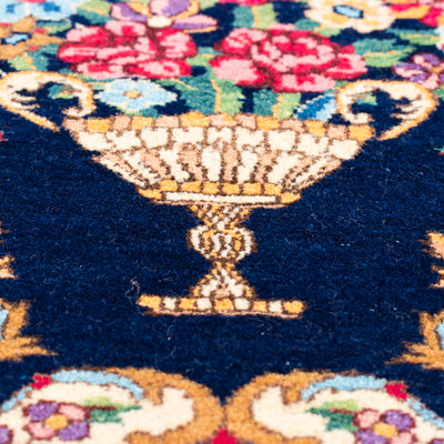 ペルシャ絨毯（手織り）　約60×90cm　玄関マットMサイズ