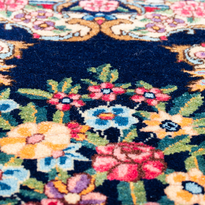 ペルシャ絨毯（手織り）　約60×90cm　玄関マットMサイズ