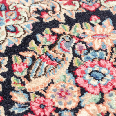 ペルシャ絨毯（手織り）　約40×40cm