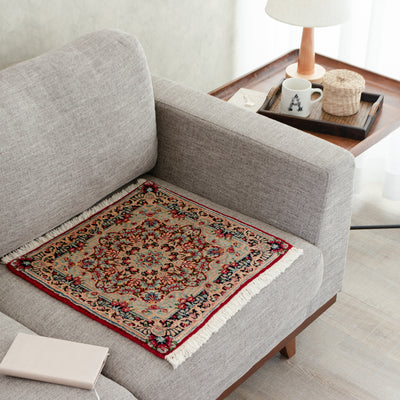 ペルシャ絨毯（手織り）　約40×40cm