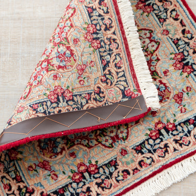 ペルシャ絨毯（手織り）　約40×40cm