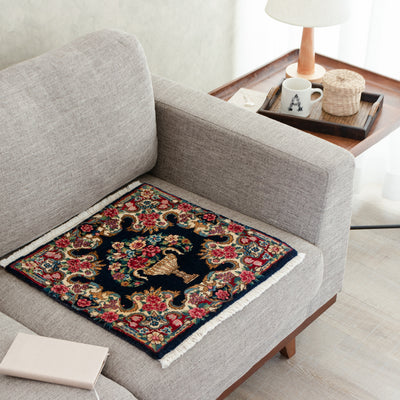 ペルシャ絨毯（手織り）　約40×40cm