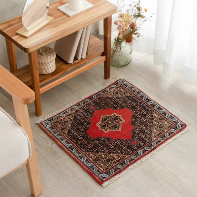 ペルシャ絨毯（手織り）　約40×40cm