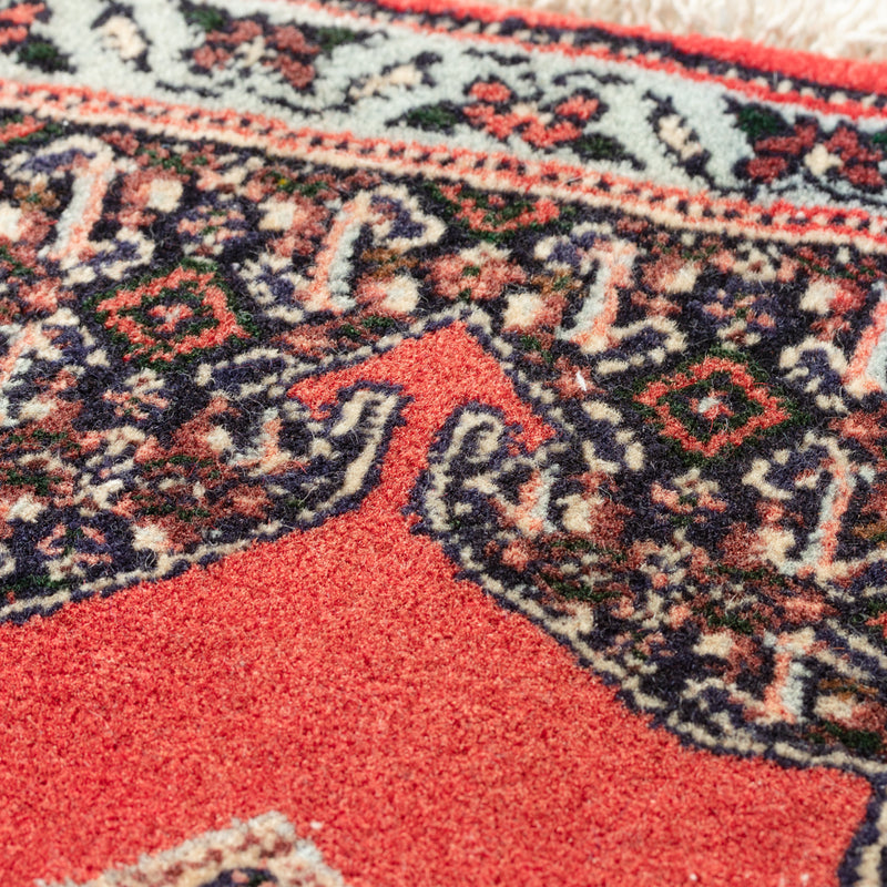 ペルシャ絨毯（手織り）　約40×40cm