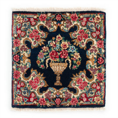 ペルシャ絨毯（手織り）　約40×40cm