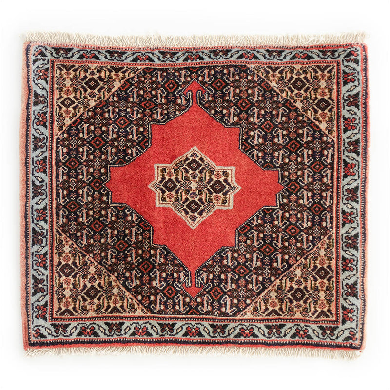 ペルシャ絨毯（手織り）　約40×40cm