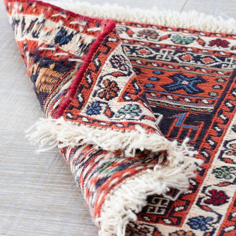 ペルシャ手織りキリム　約30×30cm　ミニキリム