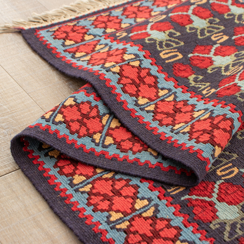 ペルシャ手織りキリム　ラナ（細長い）サイズ