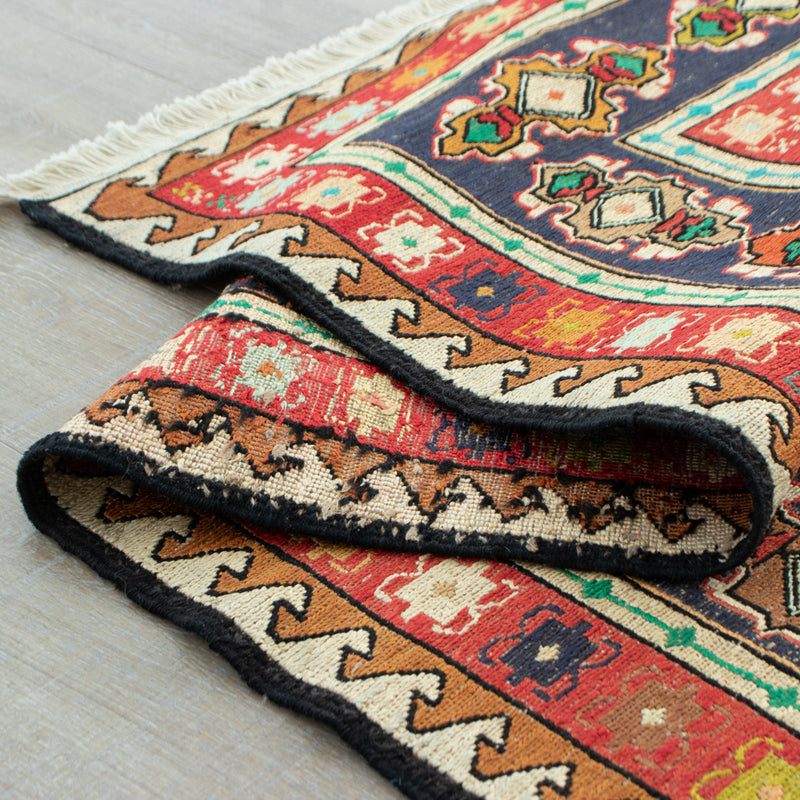ペルシャ手織りキリム　リビングサイズ